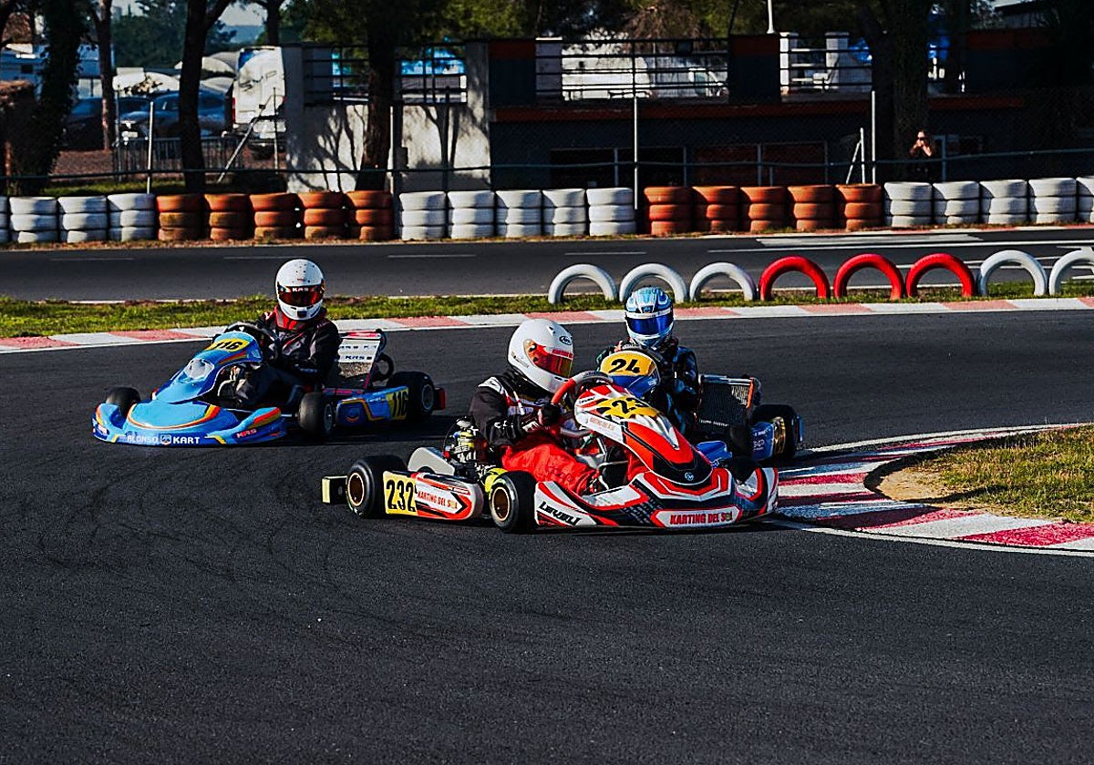 La vibrante final de Cartaya corona a los reyes del karting andaluz de 2025