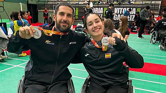 El onubense Paco Motero conquista con Maya Alcaide la plata en el Internacional de Vitoria
