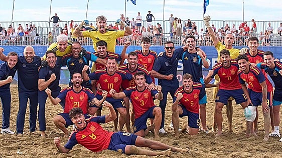España, campeona de Europa de fútbol playa con Brian Hernández, Camacho y Cassano brillando