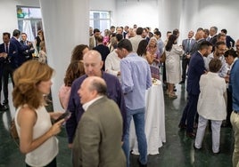 Las imágenes del primer encuentro de 'La mirada económica' en Huelva
