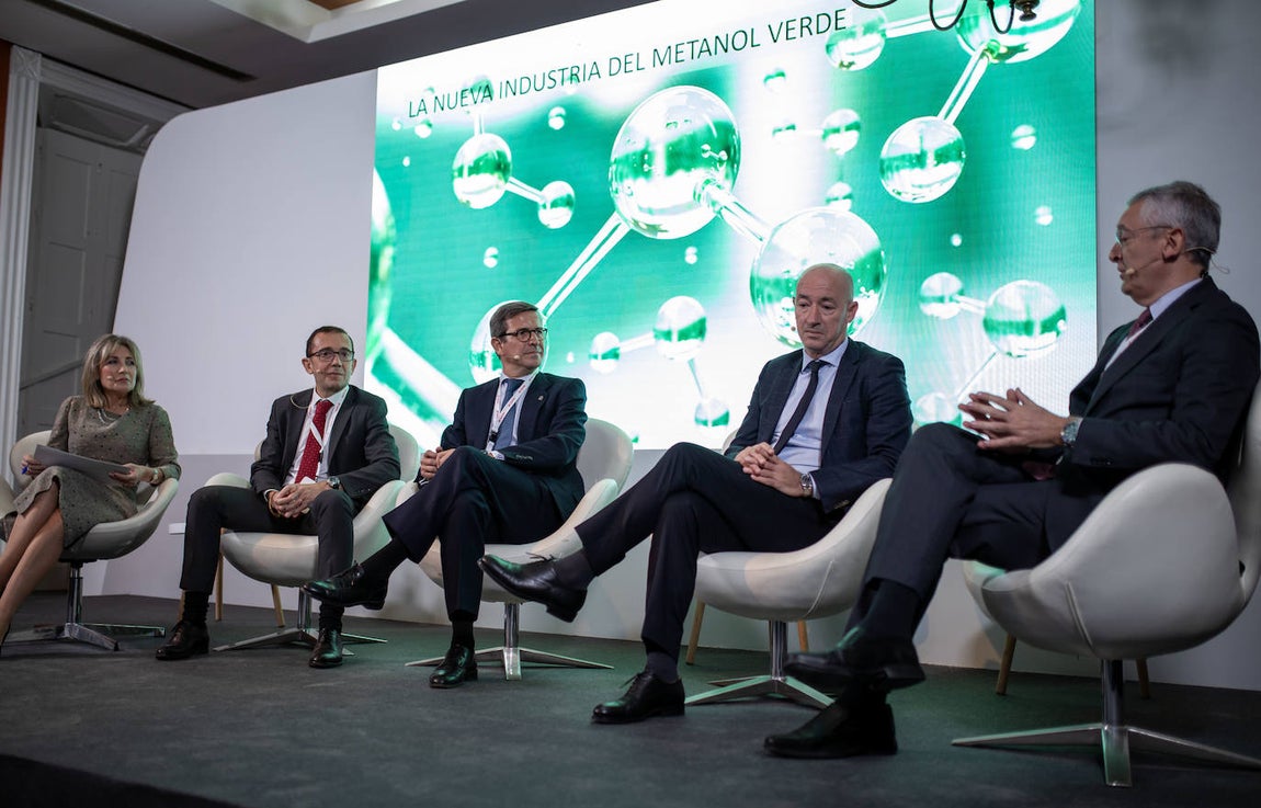 La presentación de la planta de metanol verde en Huelva, en imágenes