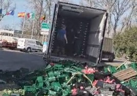 ¿Cómo afecta el boicot de los agricultores franceses al sector de los frutos rojos de Huelva?