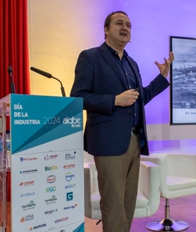Imagen secundaria 2 - Aiqbe resalta el papel de la industria «como palanca de desarrollo de futuro de Huelva»