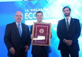 Homenaje a la empresa de Huelva y Medalla de Honor para Juanma Moreno en 'La noche de la economía'