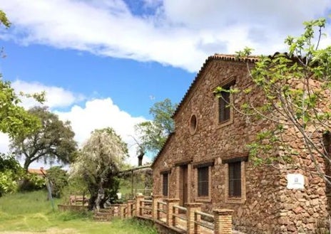 Imagen secundaria 1 - Vista de Linares de la Sierra, Casa Rural y Hotel Barceló de Aracena