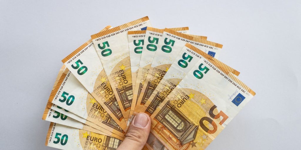 El SEPE ofrece una ayuda de 600 euros por hacer uno de sus cursos ...