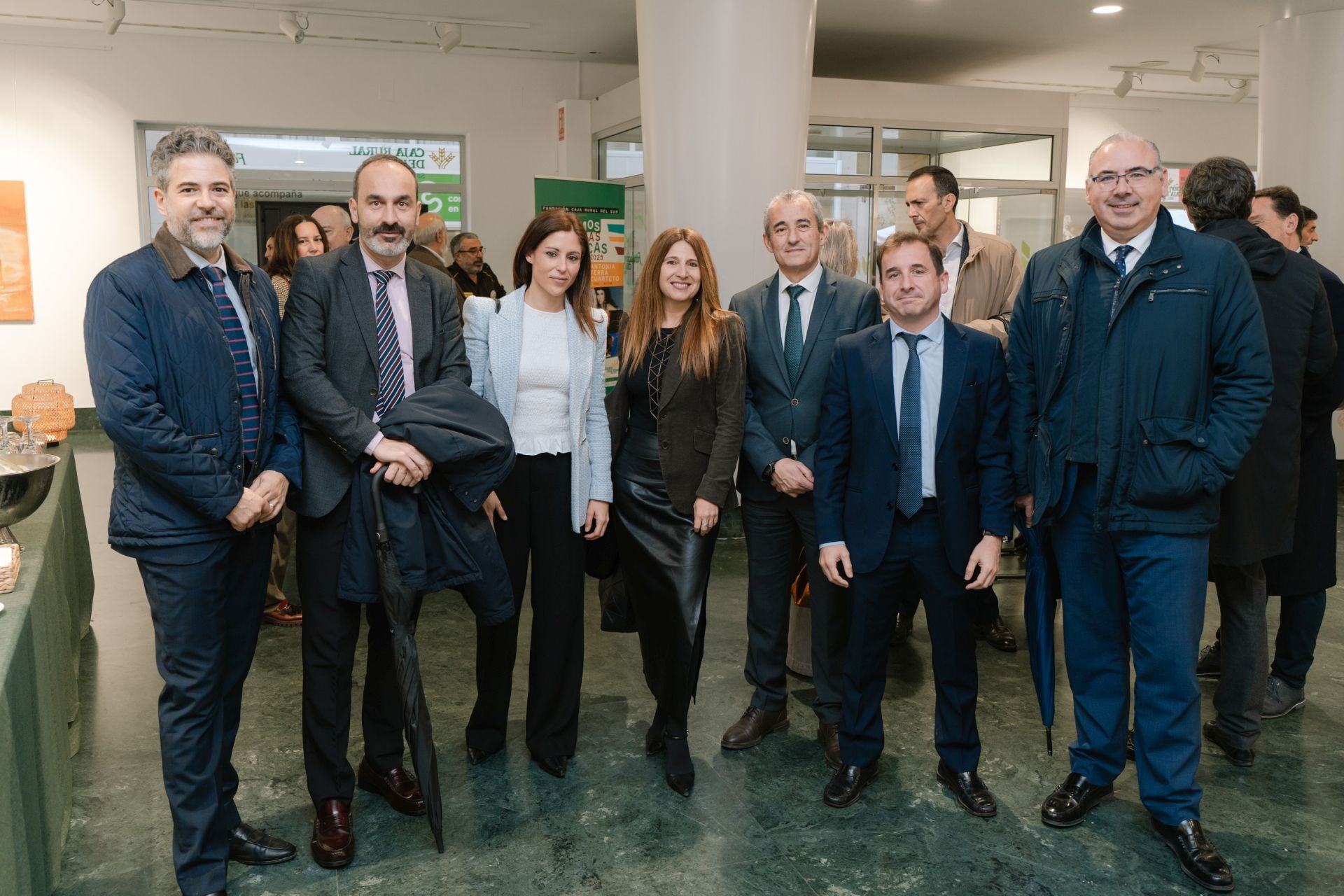 Fernando López, Javier Márquez, Rocío Mora, Marian Bartolotti, Manuel Pérez, Carlos Alonso y José Luis Oñate