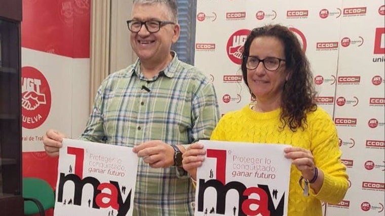 Los secretarios generales de UGT y CCOO de Huelva, Francisco Gutiérrez y Julia Perea