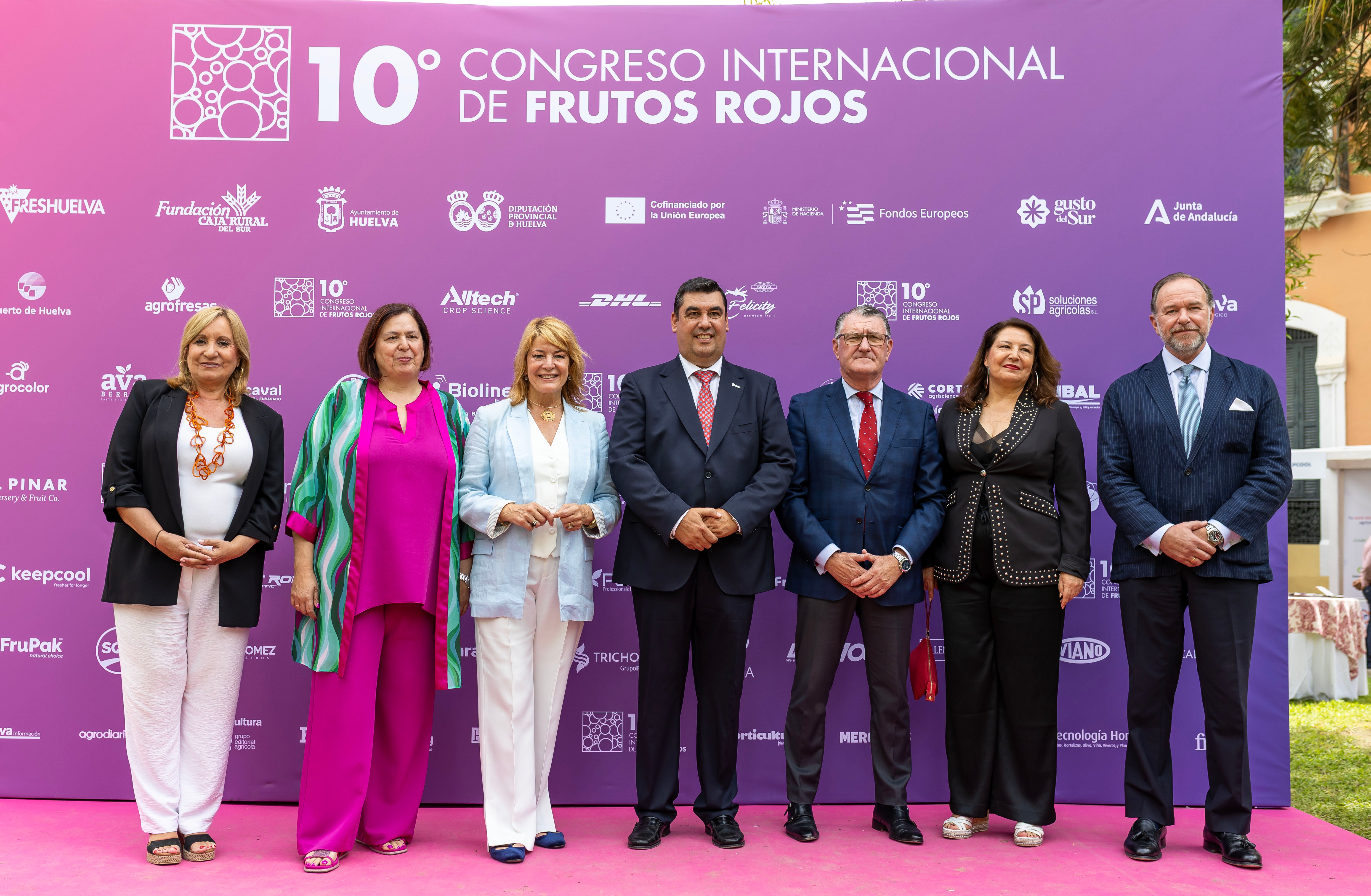 El arranque del X Congreso Internacional de Frutos Rojos de Huelva, en imágenes