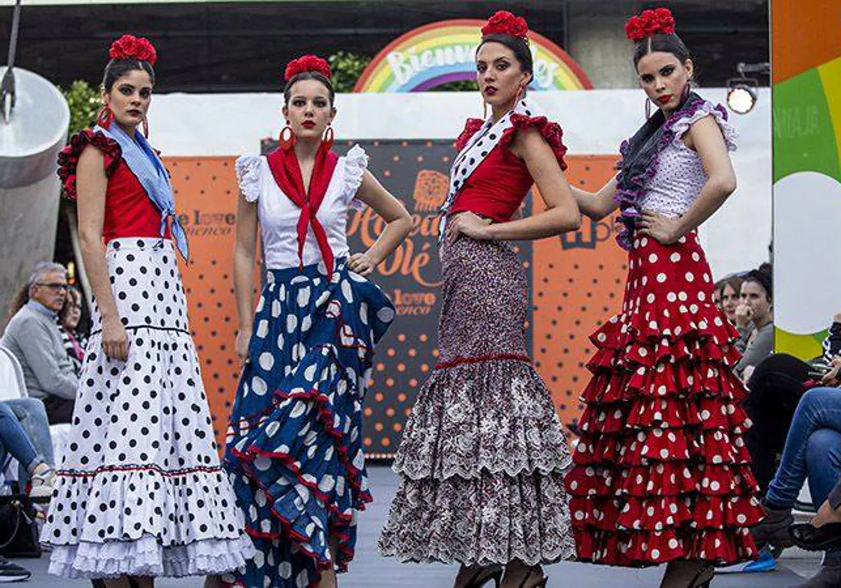 El Rocio Trajes Flamencos - Sé el primero en ver las novedades en