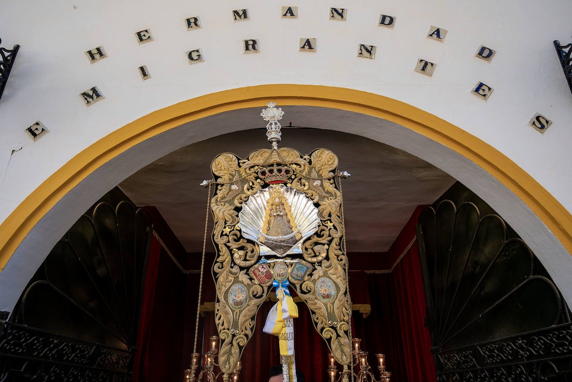 El simpecado de la Concha Peregrina