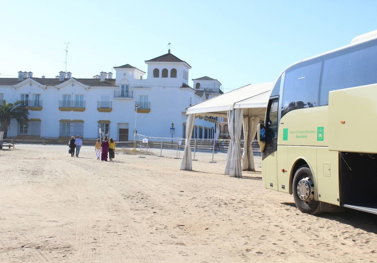 Apeadero en la aldea de El Rocío