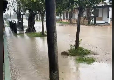 Cuidado si vas a El Rocío este fin de semana: así se encuentran las calles de la aldea por las fuertes lluvias