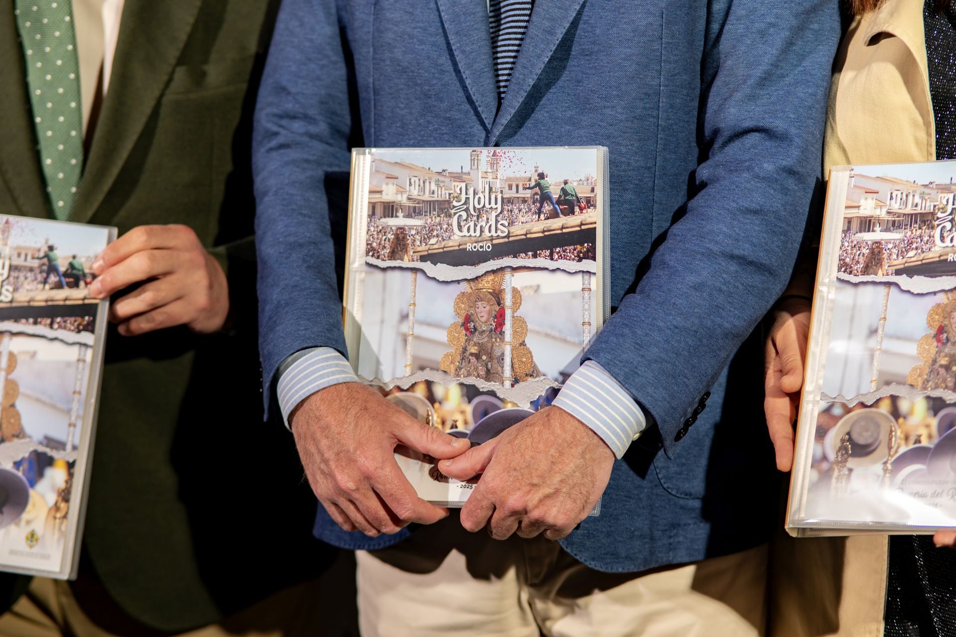 La presentación de las HolyCards del Rocío, en imágenes