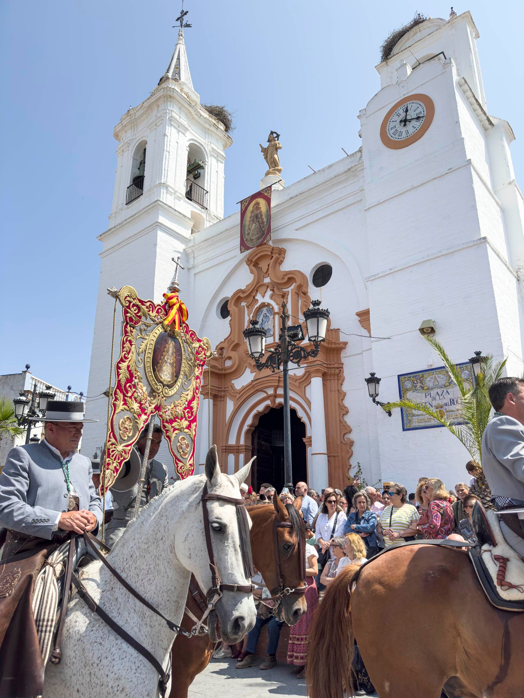 La salida de la Hermandad Matriz, en imágenes