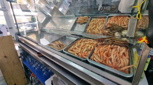 Dónde comer las mejores gambas de Huelva en la capital