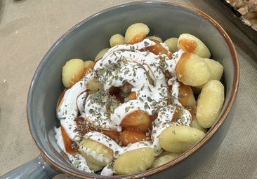 Restaurante Cosas Buenas en Huelva y su curiosa versión de las papas bravas: «las más originales de la ciudad»