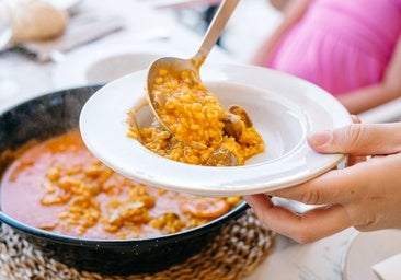 Dónde comer un buen arroz en la provincia de Huelva: cinco bares y restaurantes imprescindibles