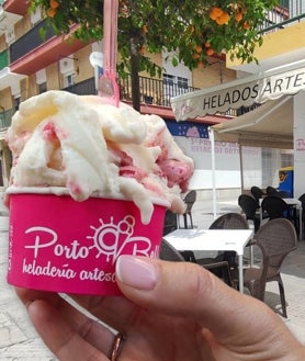 Imagen secundaria 2 - La heladería de Punta Umbría que recomienda el chef Xanty Elías: «Elaboran más de 40 sabores diferentes»