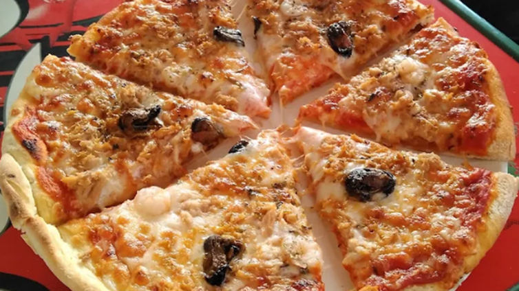 Esta es la pizzería de la costa de Huelva que tiene un Solete Repsol