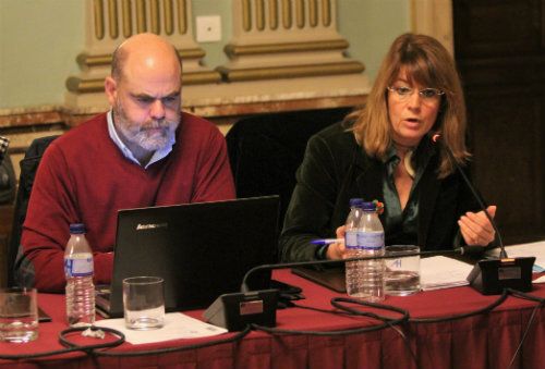 Aprobadas las mociones para combatir la violencia de género y estudiar la pérdida de habitantes de la capital