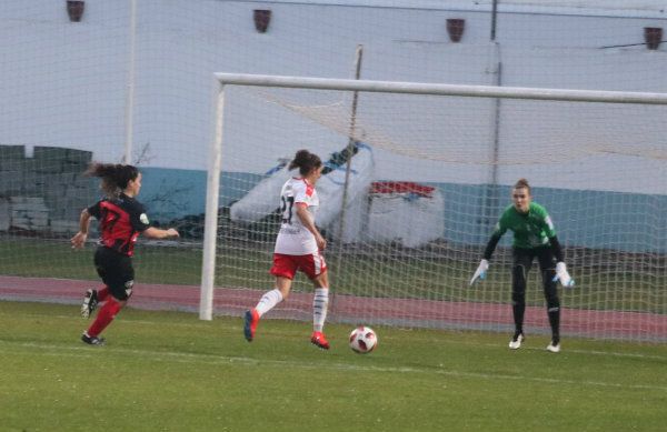 Derrota del Sporting en su amistoso con el Frankfurt (4-2)