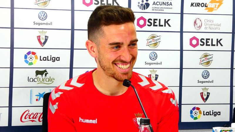 Rubén Martínez, Lato, Oier, Fran Mérida y Raúl Navas no viajan a Huelva con Osasuna por lesión