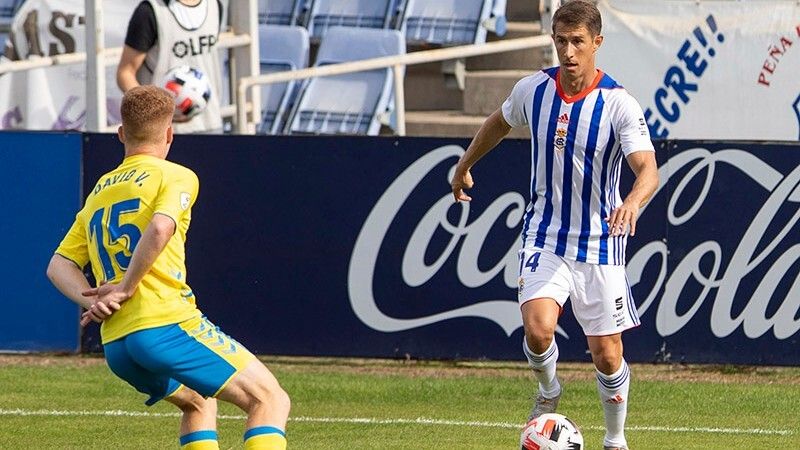 Alexander Szymanowski: 'No he venido al Recre de vuelta sino a encontrarme lo antes posible con la élite'