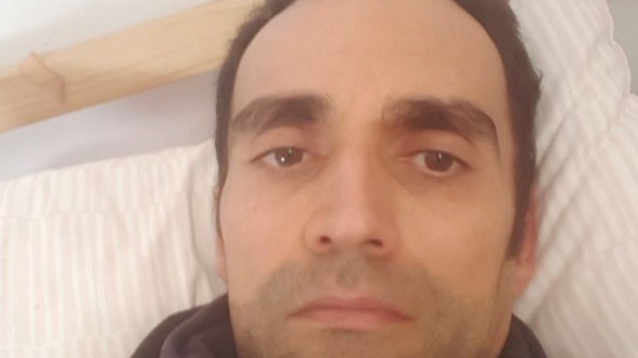 Sergio reclama vía 'crowdfunding' ayuda para su tratamiento: 'Llevo 3 años prácticamente en cama en un infierno diario'