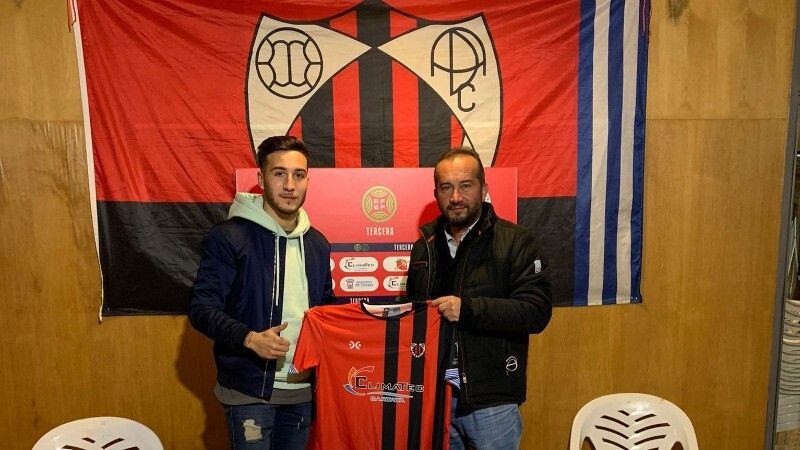 El delantero Álvaro Cascajo refuerza al Cartaya