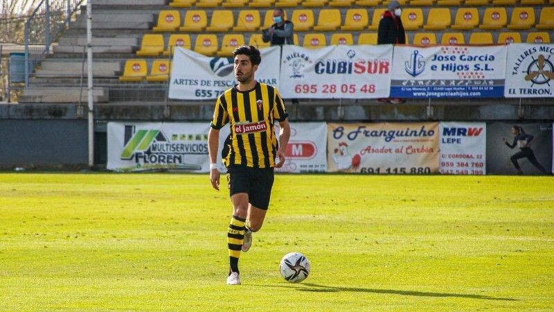 Fran Ávila y Adrián Ruiz, bajas por sanción del San Roque en Coria