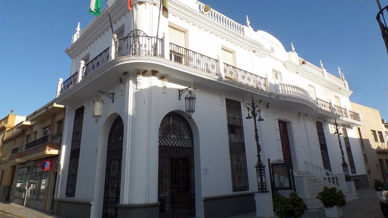 Los Reyes Magos saludarán desde la calle a los niños confinados en Trigueros