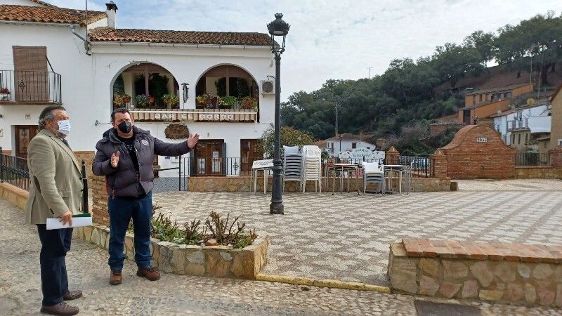 La Junta ayuda al Ayuntamiento de Valdelarco a reparar el alumbrado dañado por las “lluvias torrenciales”