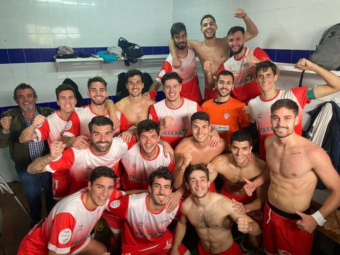 El Ayamonte vuelve al descenso y el Bollullos se aleja del 'play-off'