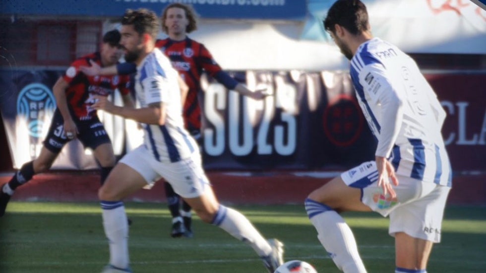 Rubén Serrano rescata a un Decano sin fuerzas (0-1)