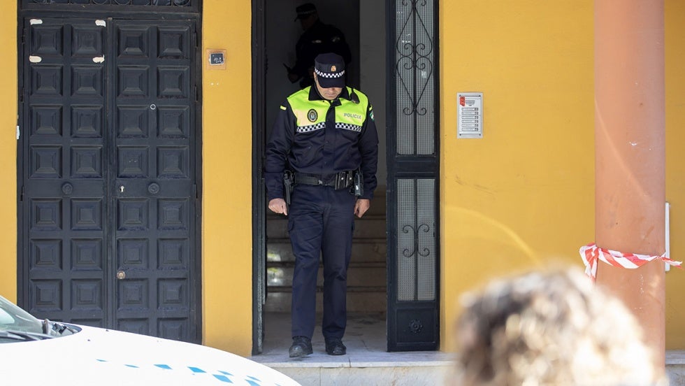 Tragedia en Viaplana: tres estudiantes fallecidos y varios heridos en el incendio de una vivienda en Huelva