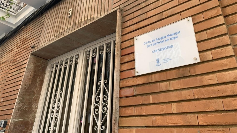 Amplían el número de camas para acoger a personas sin hogar debido a que se esperan dos grados de mínima en horario nocturno