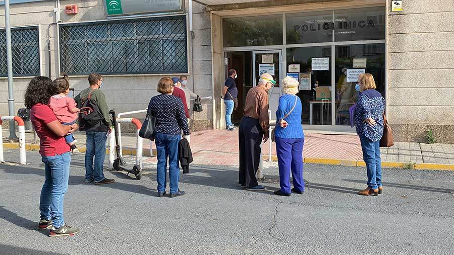 Médicos de atención primaria anuncian huelga indefinida a partir del 20 de enero
