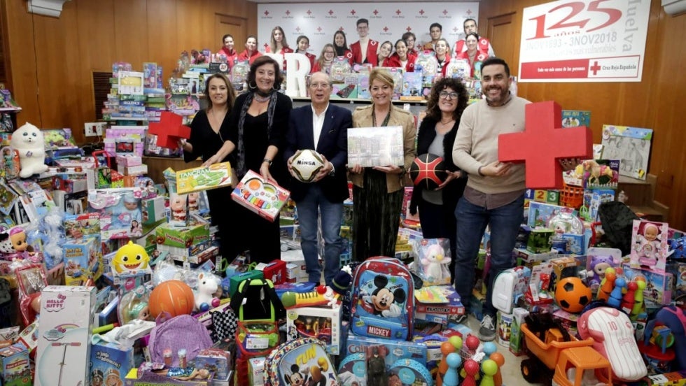 El Puerto suma fuerzas con ‘Huelva es Solidaria' y Cruz Roja para que ningún niño se quede sin juguetes