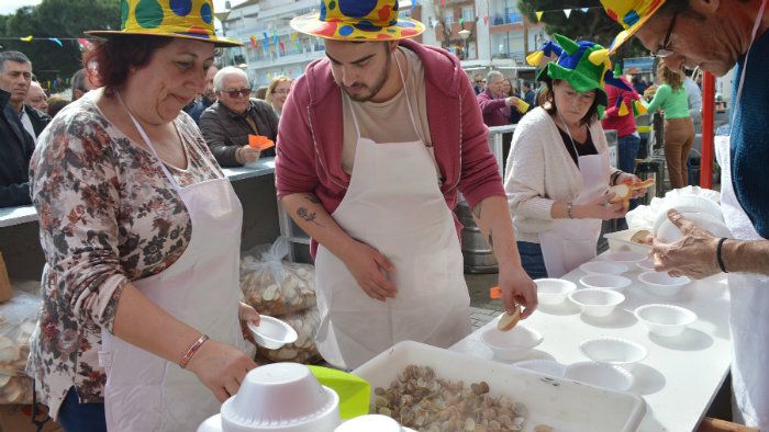 Gastronomía y coplas en la Berdigoná de Punta Umbría