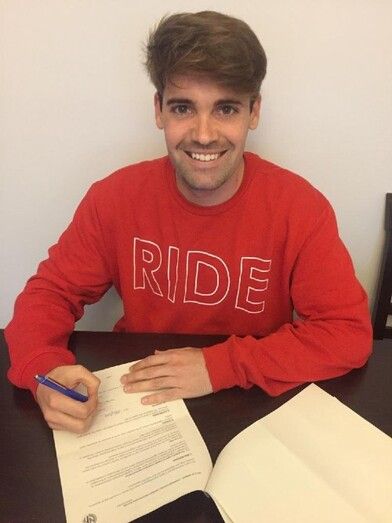 José Domínguez ficha por el Valdres noruego y Fréderik Bikoro por el Zaragoza