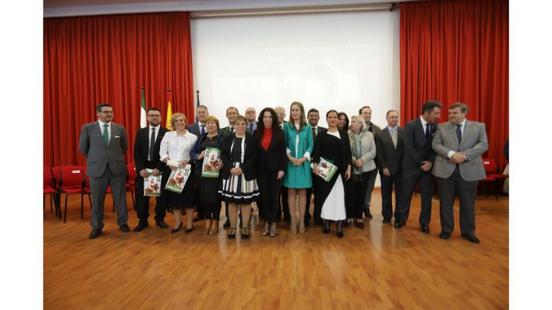 Rocío Ruiz apela al coraje y lucha colectiva para dejar de ser españoles de tercera