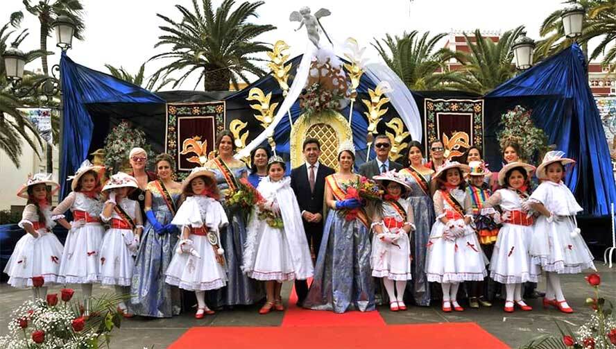 Espectacular coronación de las reinas del Carnaval de Ayamonte