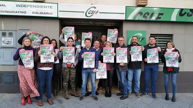 Las mujeres ganan una media de 3.200 euros menos que los hombres en la Administración Pública