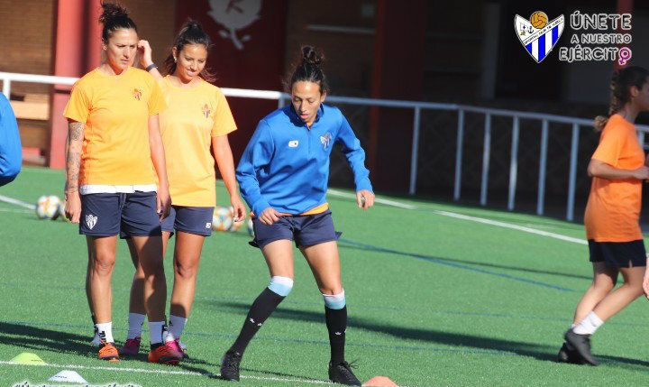 Sandra Castelló y Marina Steindl, sin complejos ante el Barça
