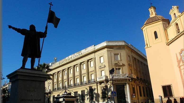 El runrún: El ‘desprecio’ de Díaz Ayuso a Huelva
