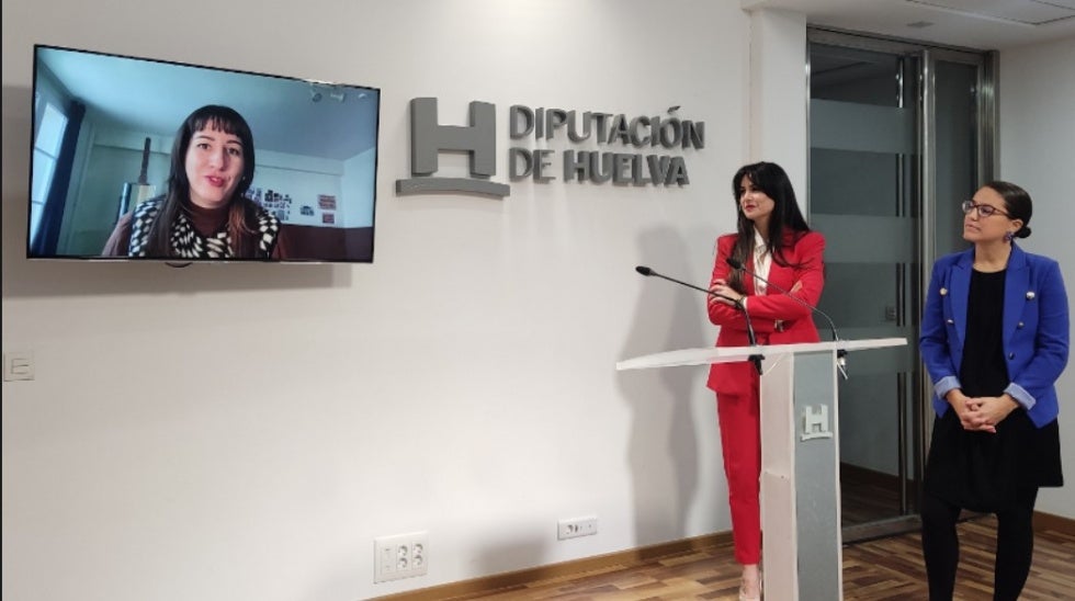 Los onubenses María Alcaide y Agus Díaz Vázquez se alzan con la Beca de Artes Plásticas Daniel Vázquez Díaz