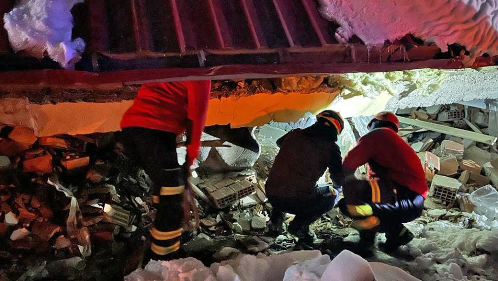 Los bomberos de Huelva continúan actuando ante el terremoto de Turquía: son el único equipo en la ciudad de Elbistán