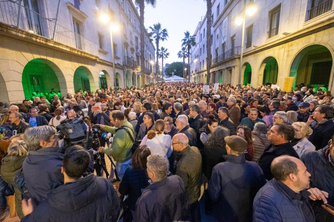 Huelva reclama una Unidad de Ictus completa para que nadie muera camino de Sevilla