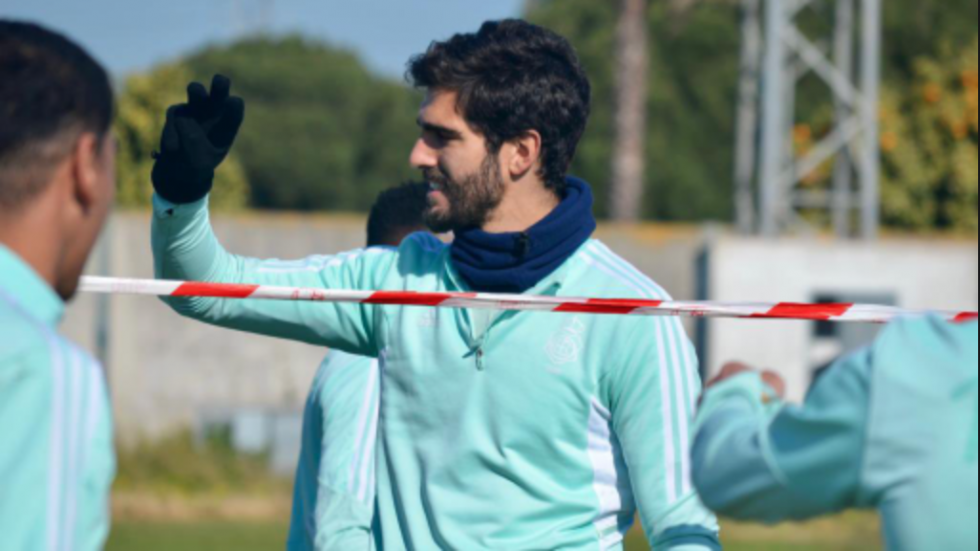 Bernardo Cruz pasa por el quirófano y causará baja ante el Atlético Sanluqueño